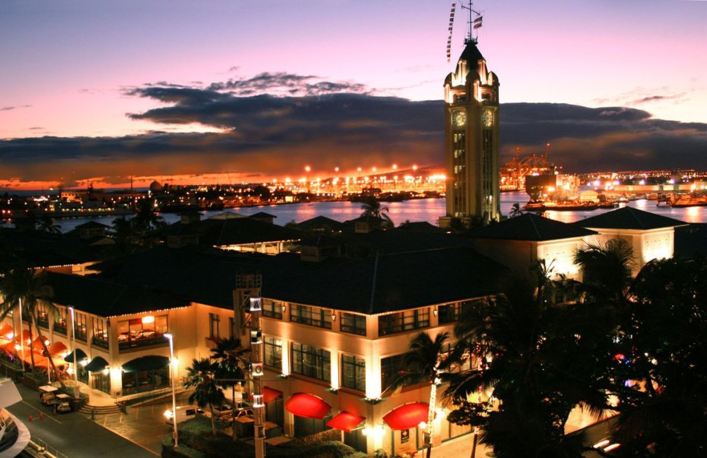 Downtown-Honolulu-Hawaii-1.jpg